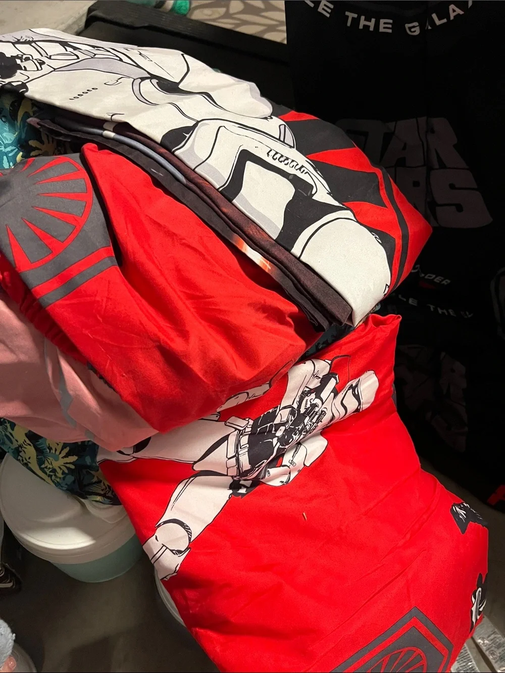 Star Wars The Force Awakens Kylo Ren Graphic Blanket - Black, Red, Gray